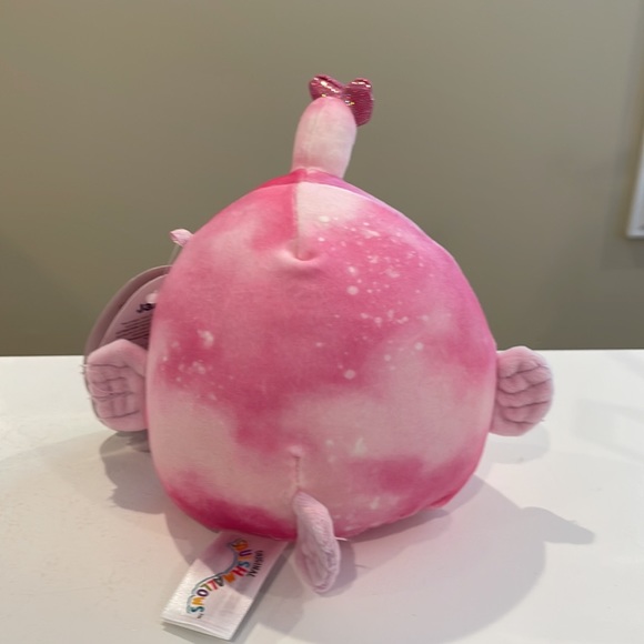 NWT 5” Sy the Pink Anglerfish Valentine Squishmallow - Picture 3 of 5